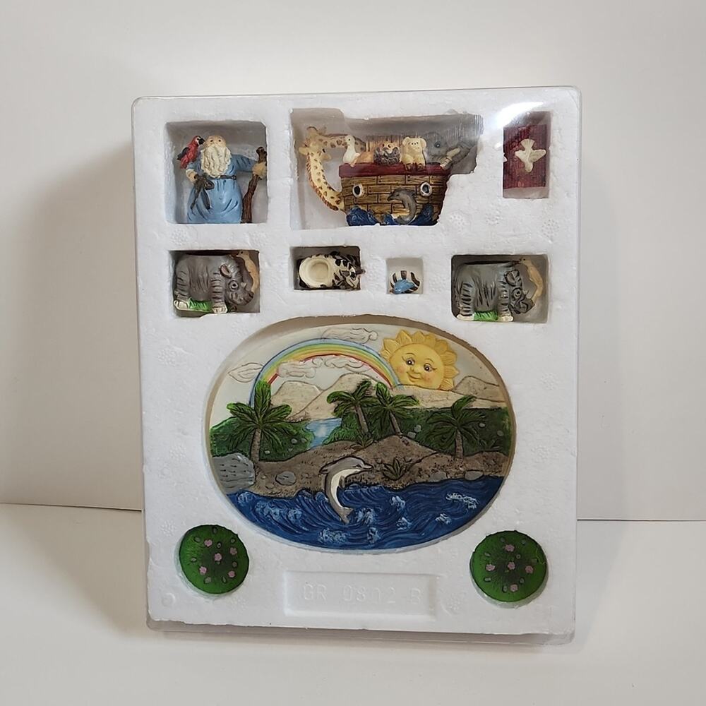 Noah's Ark 10 Piece Miniature Poly Resin Tea‎ Set Collectible Animals Toy